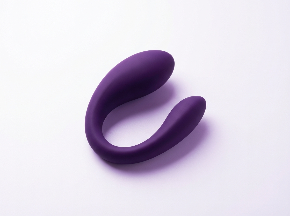 Vibromasseur de couple type Chorus — forme en C, silicone violet